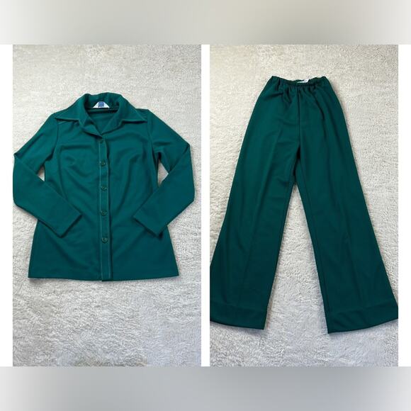 Vintage 70s Sears emerald green two piece pant suit, size 12 or small